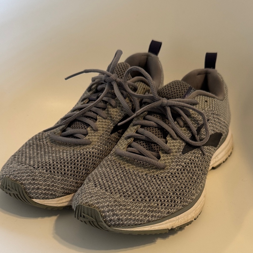 Asics Men's Gray Athletic Shoes